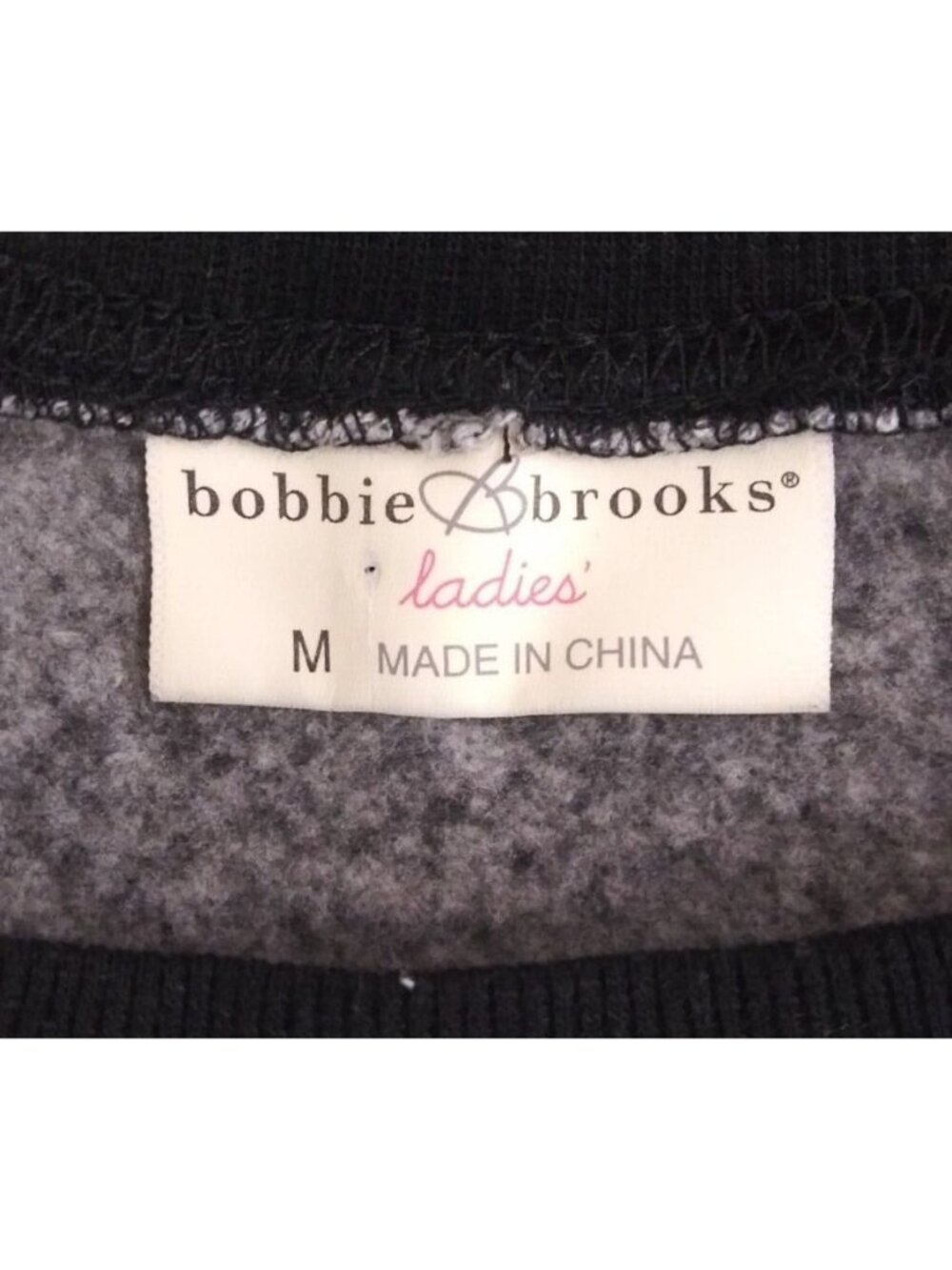 Bobbie Brooks Ladies Gray Sweatshirt Patriotic Military Patch Designs Medium - Picture 7 of 9
